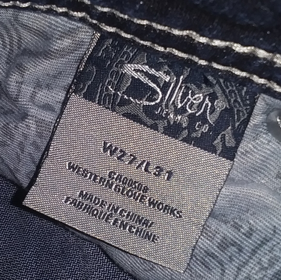 Silver Jeans - Picture 2 of 5